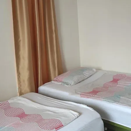 Sun & Sea Apartment *